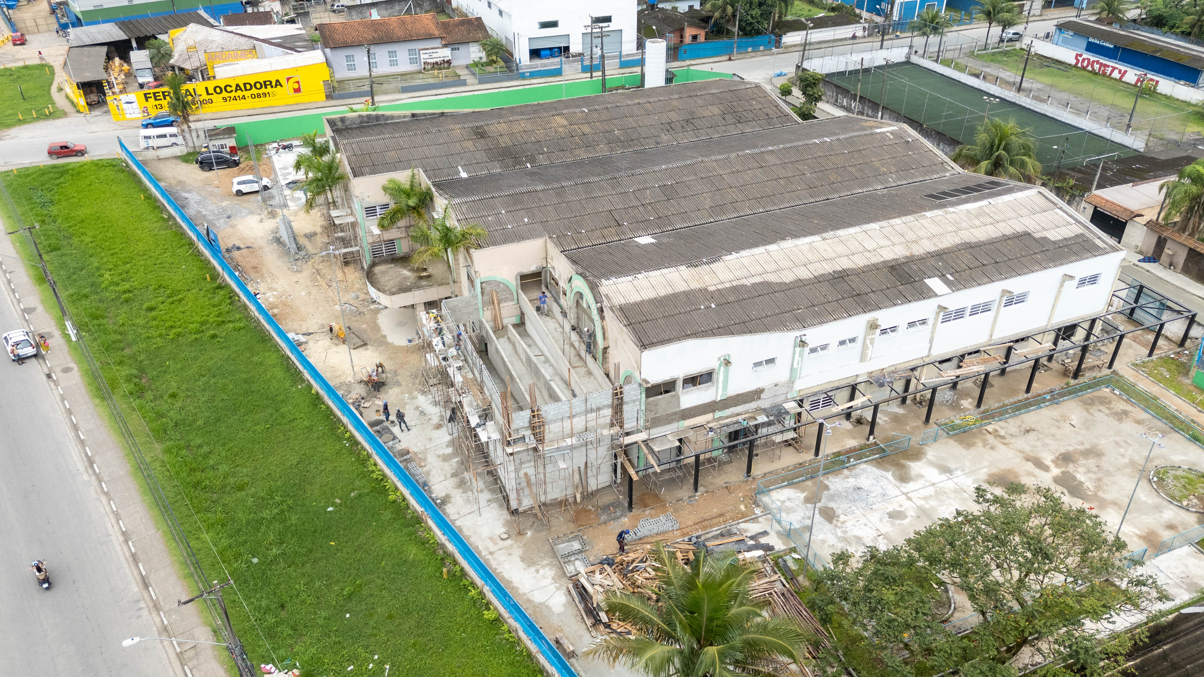 Obras da maior escola da Rede Municipal de Bertioga ganham forma