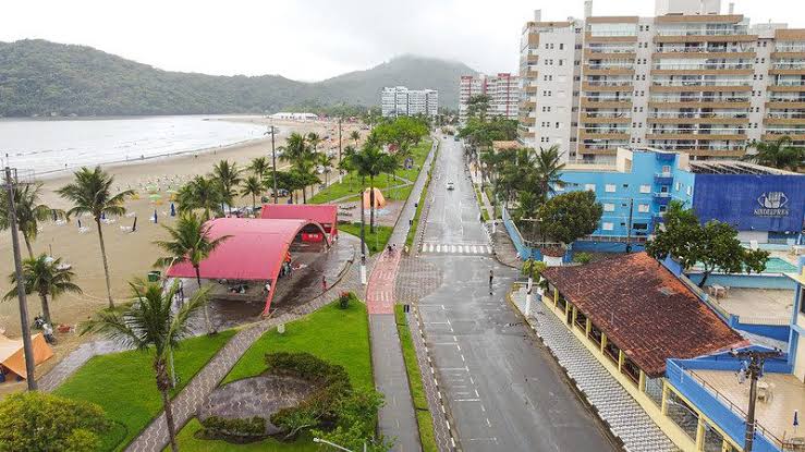 Trânsito tem alterações no Centro de Bertioga; entenda