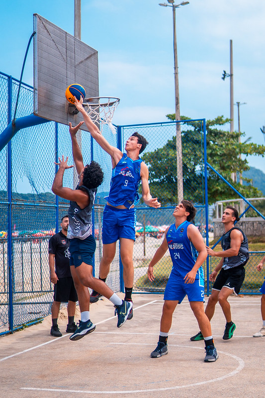 Bertioga promove campeonato de basquete com três dias de disputas