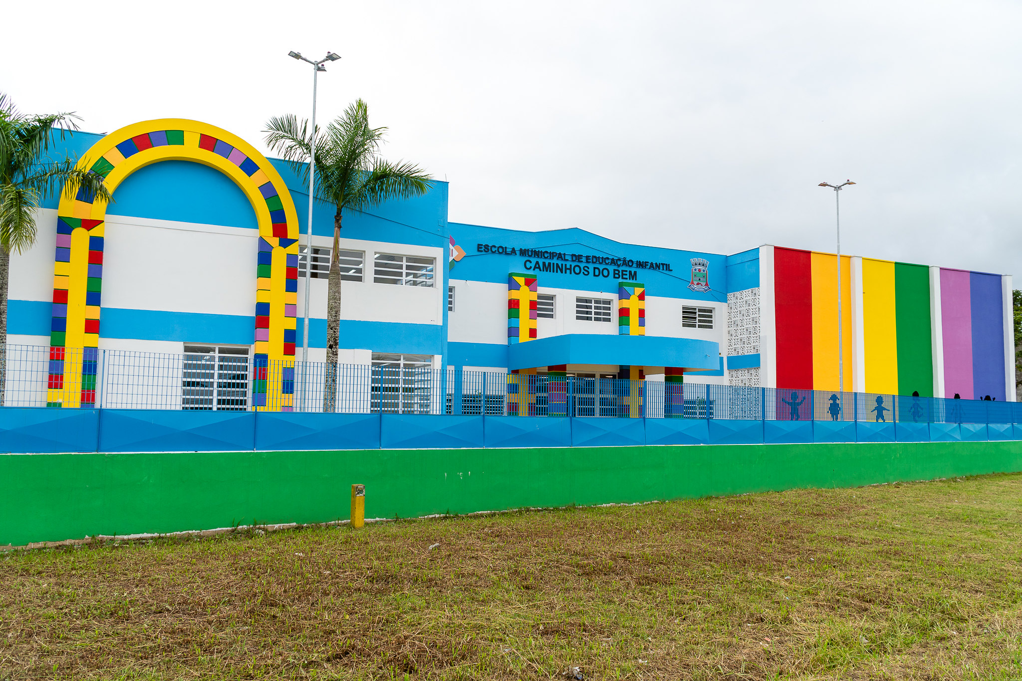 Aulas da maior escola da rede municipal de Bertioga têm início